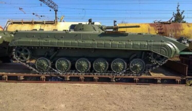 Греція назвала німецьку схему передачі БМП "цирком" і знущанням з України
