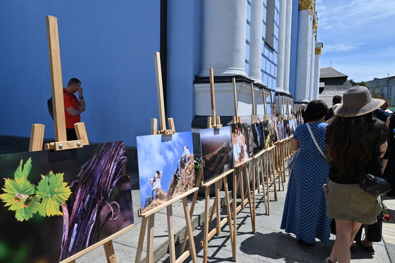 У Києві попрощалися із військовим фотографом Арсеном Федосенком