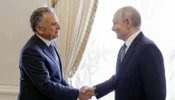 Стив Виткофф и Владимир Путин во время переговоров 21 октября 2026 года