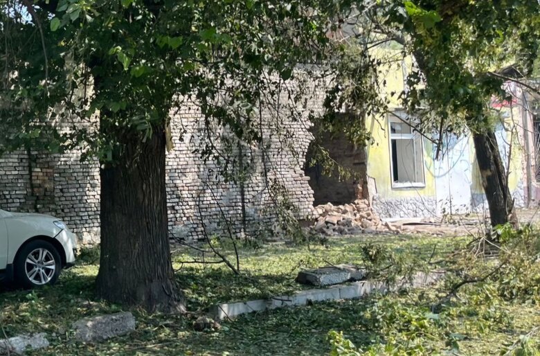 5 червня агресор тричі обстріляв Нікопольщину з артилерії і 10 разів поцілив дронами-камікадзе