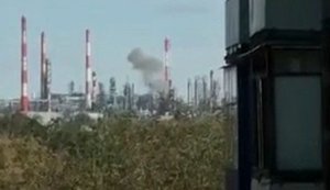 Новий діпстрайк на 1400 км: далекобійні дрони СБУ вразили один із провідних НПЗ РФ - "Орськнафтооргсинтез". ВIДЕО