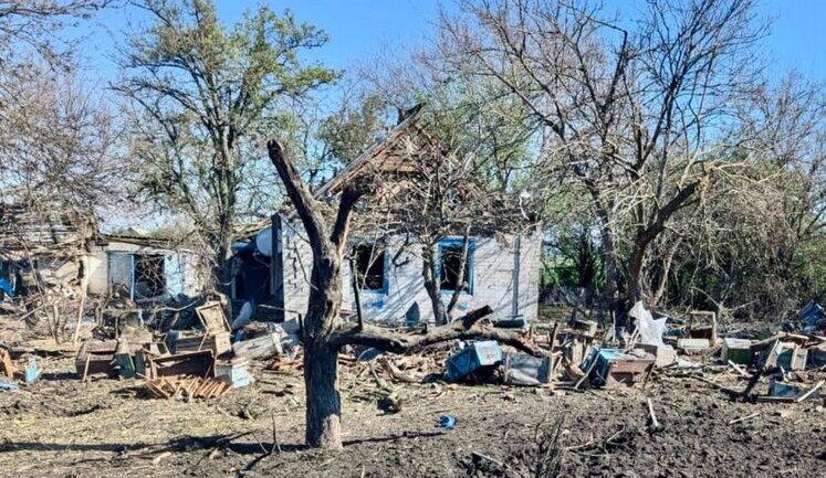 Enemy is striking frontline communities in Zaporizhzhia region with KAB missiles: woman has been seriously wounded. PHOTO