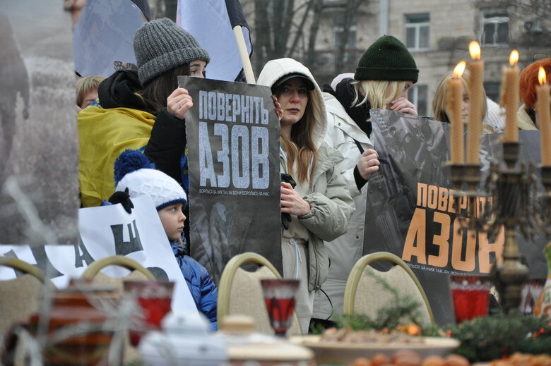Action AZOV Regiment: Christmas in captivity took place in center of Kyiv 22