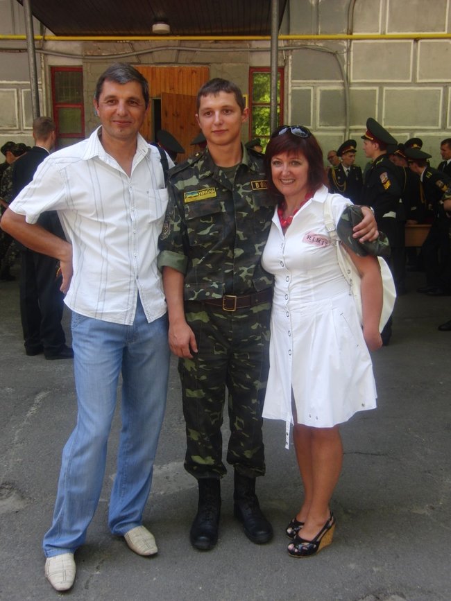 Льотчик Ігор Табанюк: Якщо аеродром, який я відновив, роздеребанять, я втрачу сертифікацію - і в Коломиї більше не буде підготовки льотчиків 02