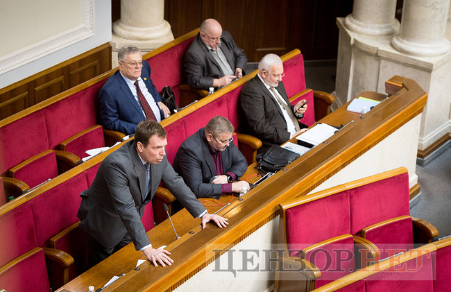 Писаренко планує виїзд на полювання, дзвінок Папієва Фірташу і перешіптування Герасимова з Геллером, - робота ВР 14 березня 24