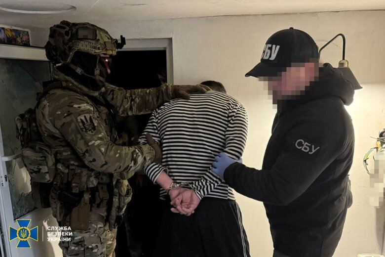 торгівці зброєю