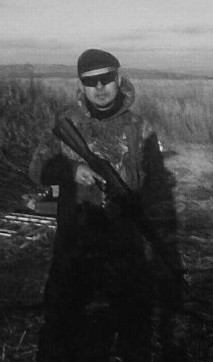 Дивно лізти без наказу під шквальний вогонь… але Ронін пішов, щоб витягнути поранених: спогади побратимів про загиблого бійця 72 ОМБр Артура Безсмертного 06