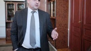 Глава Чернівецької облради Мунтян, якого підозрюють у хабарництві, вніс за себе 10 млн гривень застави