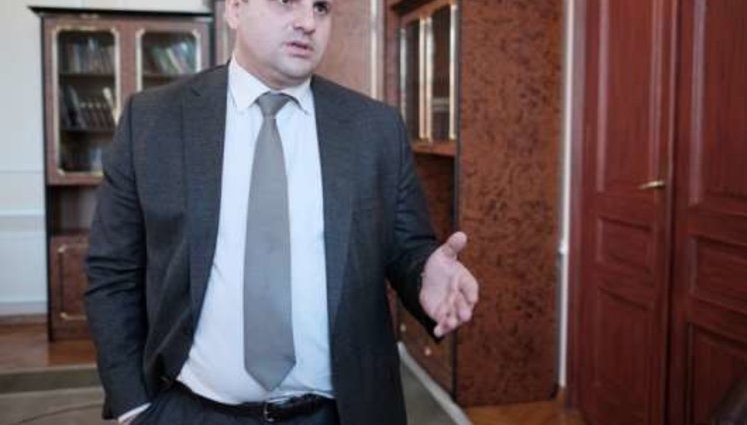 Глава Чернівецької облради Мунтян, якого підозрюють у хабарництві, вніс за себе 10 млн гривень застави