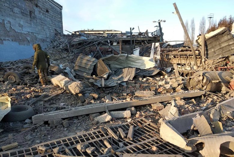 Russian troops launched missile strike on Baryshivka in Kyiv region 05
