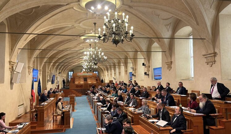 Czech Senate recognizes deportation of Crimean Tatars as act of genocide. VIDEO