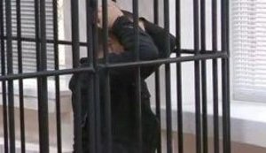 Луганскому милиционеру, который убил жену и выбросил ребенка, дали пожизненный срок: "Дыба была бы в самый раз этому ублюдку". + ВИДЕО