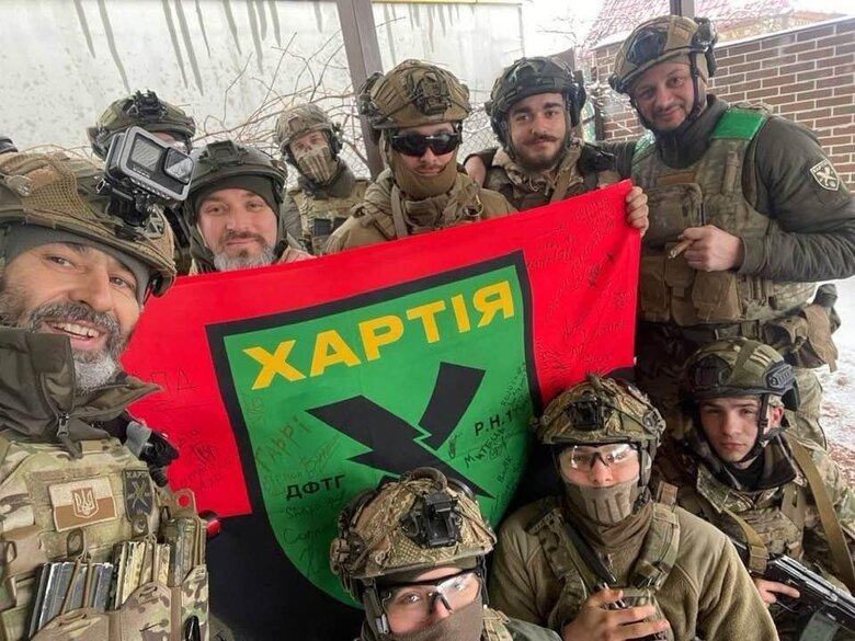 Командир бригади Хартія Національної гвардії України Ігор Оболєнський: Ми розуміємо, що буде перша хвиля наступу, друга, третя, четверта, п’ята. І для цього постійно потрібні люди 06 Командир бригади Хартія Національної гвардії України Ігор Оболєнський: Ми розуміємо, що буде перша хвиля наступу, друга, третя, четверта, п’ята. І для цього постійно потрібні люди 06