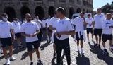 "Bravissimo! Слава Україні!, - футболісти збірної України прогулялися по Риму перед матчем 1/4 фіналу Євро-2020 проти збірної Англії. ВІДЕО