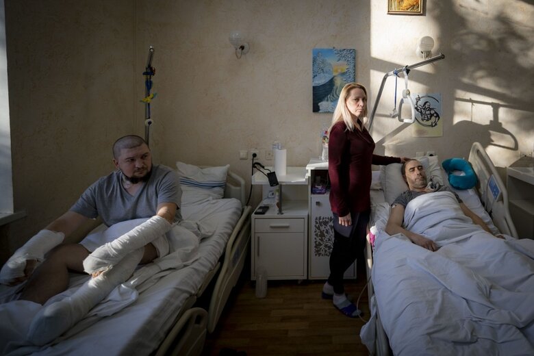 Зеленський і перша леді відвідали госпіталь