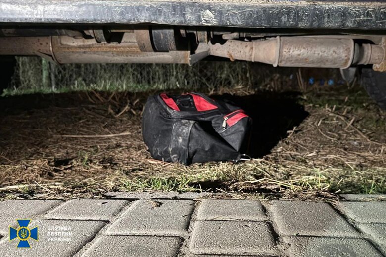 Во Львове приспешники РФ пытались взорвать машину воина ВСУ