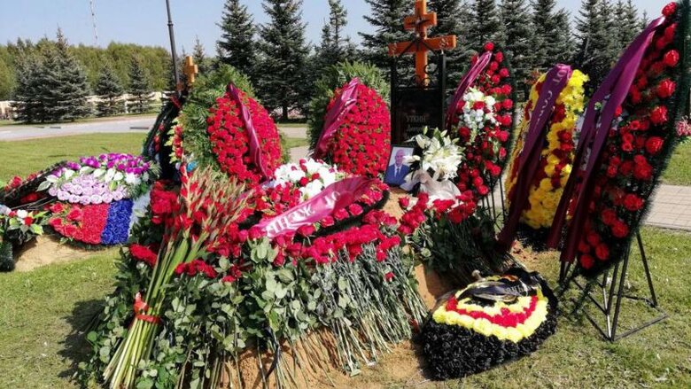 Terrorist Utkin, after whom Wagner PMC was named, was buried in Russia 01