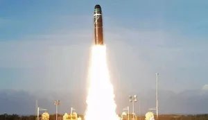 Франція вперше випробувала нову балістичну ракету M51.3 з атомного підводного човна. ВIДЕО