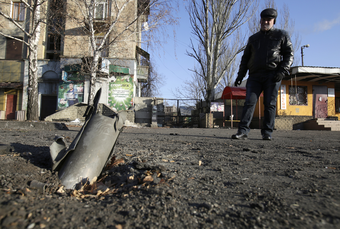 Фотограф Степанов: Бронежилет не дает прижаться к земле плотнее, ощущение  беспомощности: 