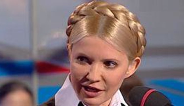 Тимошенко трижды смотрела бой Поярков-Бузина: Человек который не любит Украину и все украинское давно это заслужил. ВИДЕО.