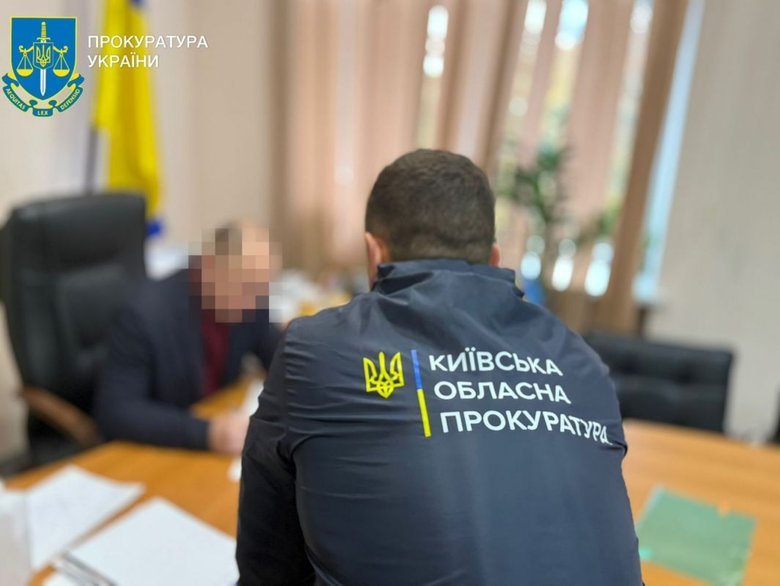 The mayor of Vyshhorod, Oleksiy Momot, has been notified of the suspicion.
