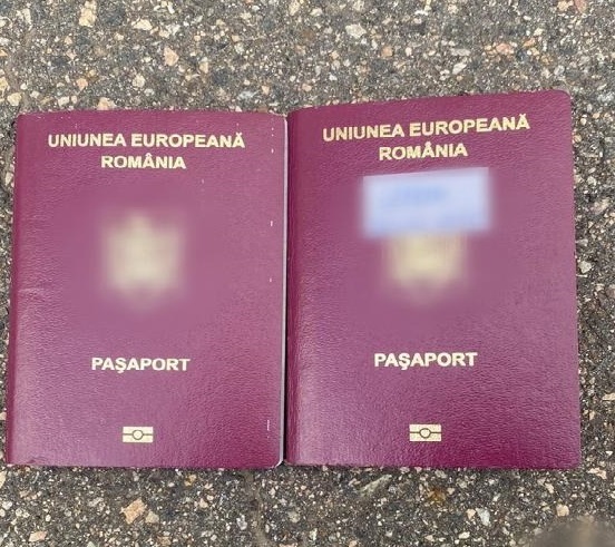 Двое граждан Румынии переправляли через Одессу в ЕС героин в контейнерах с финиками. Их задержали 05