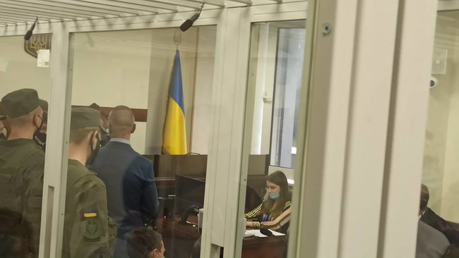 Суд розглядає апеляцію на продовження арешту Антоненка 11