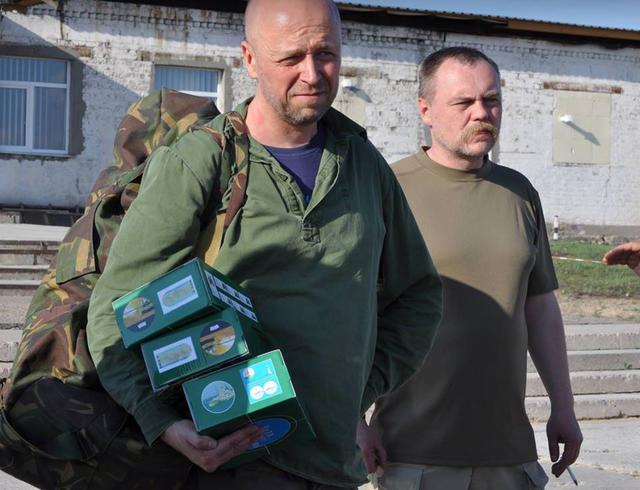 Волонтер із Литви Йонас Охман: Ми допомагаємо Україні не тільки з любові до українців. Таким чином ми захищаємо себе 11