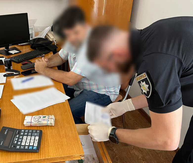 Ученый Академии аграрных наук задержан на взятке в 180 тыс. на Тернопольщине, - Нацполиция 02