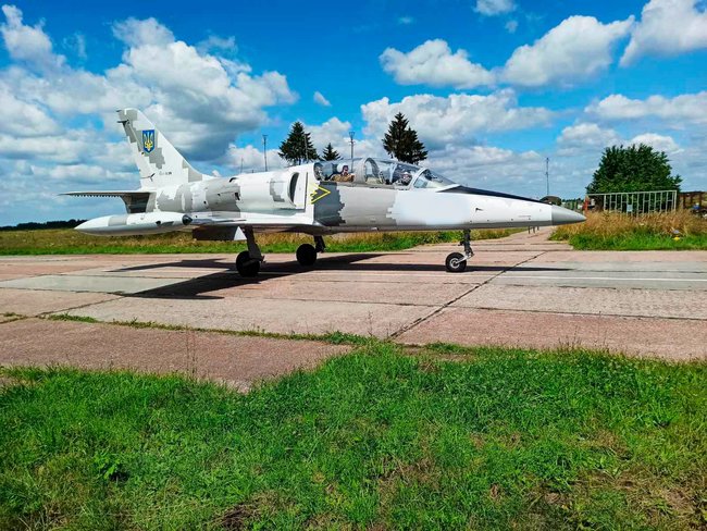 Боевые подразделения воздушного командования Запад тренировались реагировать на нарушение границы и восстанавливать систему разведки, - Минобороны 06