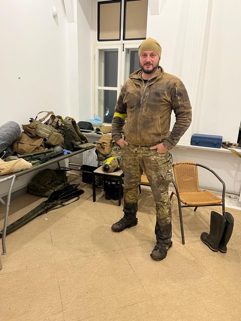 Командир бригади Хартія Національної гвардії України Ігор Оболєнський: Ми розуміємо, що буде перша хвиля наступу, друга, третя, четверта, п’ята. І для цього постійно потрібні люди 03 Командир бригади Хартія Національної гвардії України Ігор Оболєнський: Ми розуміємо, що буде перша хвиля наступу, друга, третя, четверта, п’ята. І для цього постійно потрібні люди 03