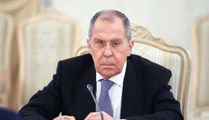 25 фейкових років