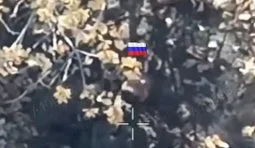 Два прильоти FPV та ніж у горло: російський окупант вчинив самогубство на полі бою. ВIДЕО