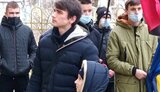 Сини загиблого воїна 93-ї ОМБр Руслана Чайковського відкрили меморіальну дошку на фасаді його рідної школи в Дніпрі. ФОТОрепортаж