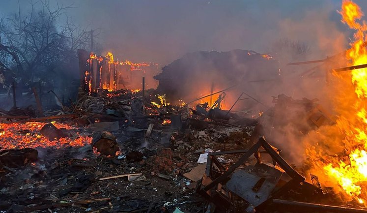 Через ворожі обстріли на Донеччині 5 людей загинуло, ще 12 - поранено. ФОТОрепортаж