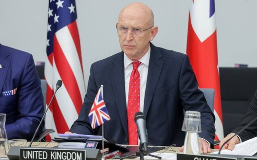 Британія розгорнула збройні сили, щоб запобігти можливим атакам РФ на підводну інфраструктуру, - Гілі