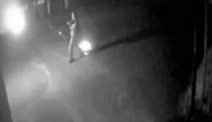 Simferopol Mosque Bombarded by Molotov Cocktails. VIDEO