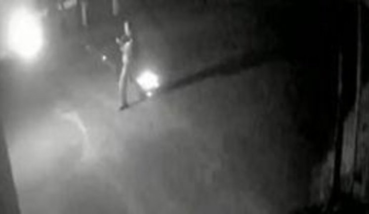 Simferopol Mosque Bombarded by Molotov Cocktails. VIDEO