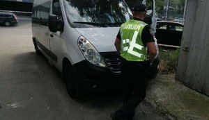 Пьяный водитель перевозил пассажиров в микроавтобусе в Киеве, - патрульная полиция