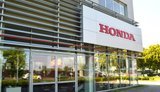 Російська атака пошкодила дилерський центр Honda у Вишневому