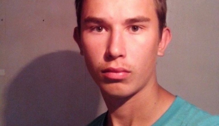 Хлопець підірвав себе гранатою біля сільради на Кіровоградщині. ФОТО