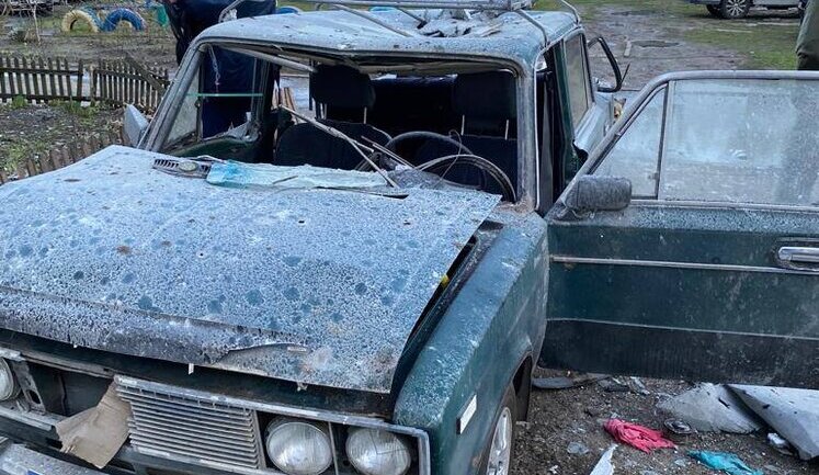 Россияне из артиллерии и дронами атаковали 3 громады на Николаевщине: повреждены несколько зданий и авто