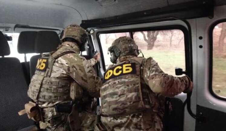 ФСБ готовит теракты во время парадов 9 мая в нескольких регионах РФ, - InformNapalm