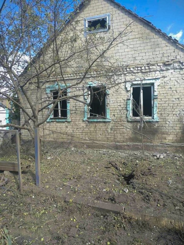 Рашисты обстреляли населенные пункты Запорожской области. Потерпели разрушения дома жителей, выгорело около 250 га пшеницы, - ОВА 03