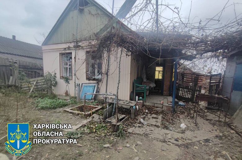 Росіяни обстріляли Козачу Лопань на Харківщині: пошкоджено будинки 04