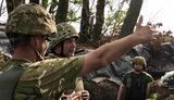 Командующий ООС Наев проверил боеготовность военнослужащих вдоль линии разграничения. ФОТОрепортаж