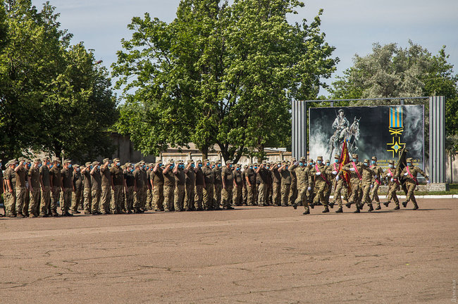 Воїни 28-ї ОМБр повернулися із зони проведення ООС у пункт дислокації на Одещині 02