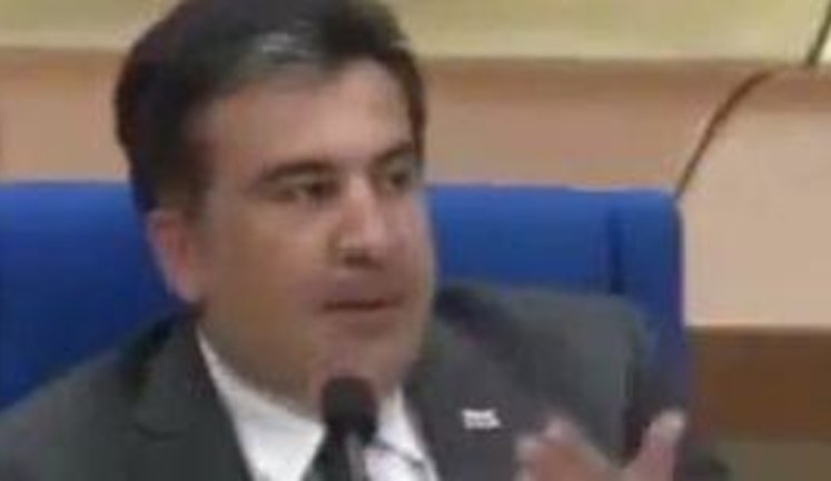 "У вас в глазах одна карта Грузии, у меня - другая", - Саакашвили провел урок географии для российской делегации в ПАСЕ