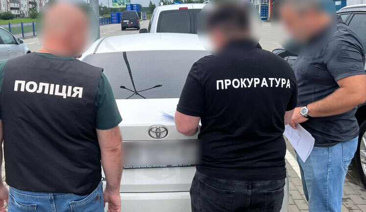 Депутат з Хмельниччини не вказав у декларації літак, - Нацполіція. ФОТО