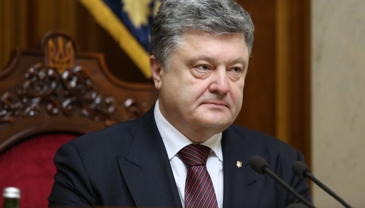 Не стверджую, що Зеленський наркоман, але якщо не здасть аналізи - заберу слова назад, - Порошенко